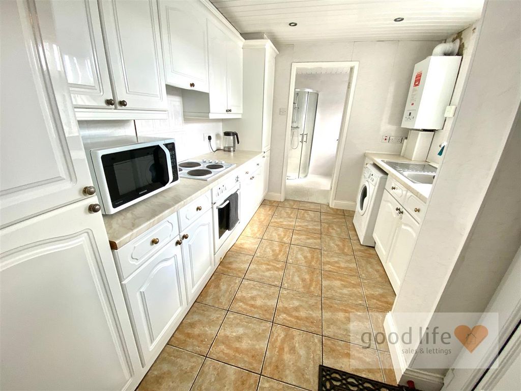 Property photo 3 of 13 20260914_112159824_Ioswilmore Street.Jpg
