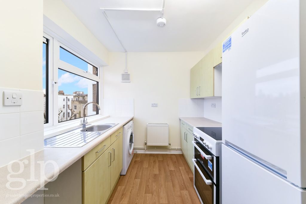 Property photo 2 of 15 2552714