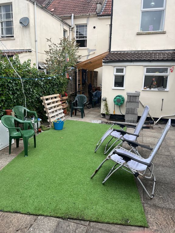 Property photo 3 of 32