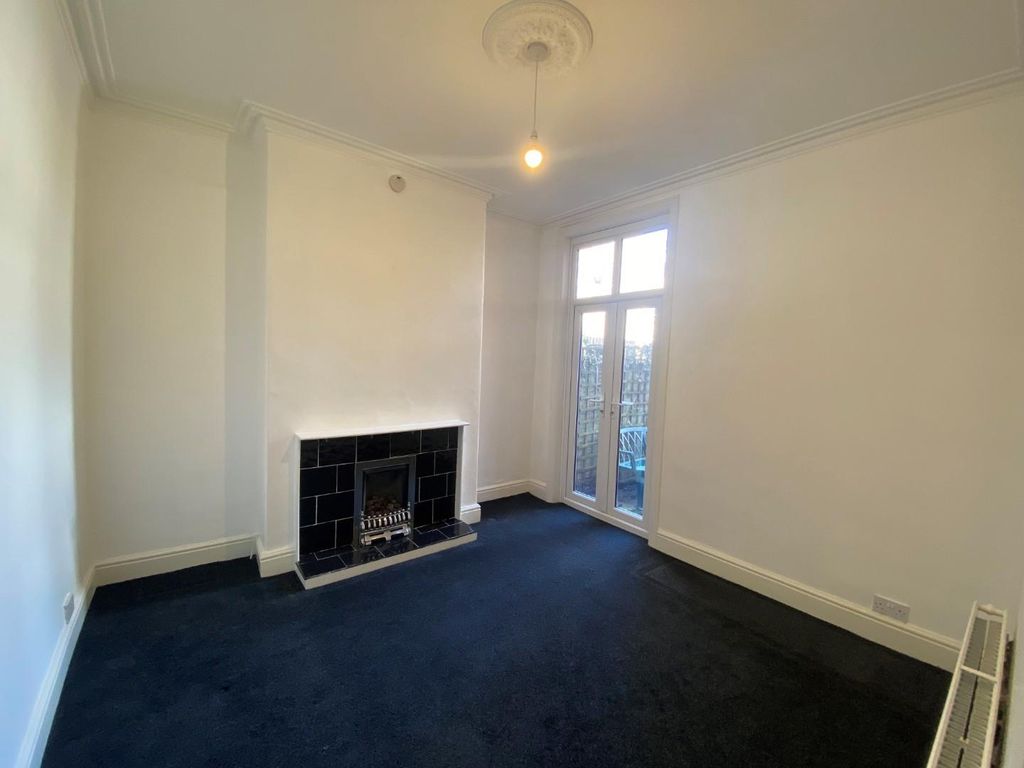 Property photo 3 of 13 2.Jpg