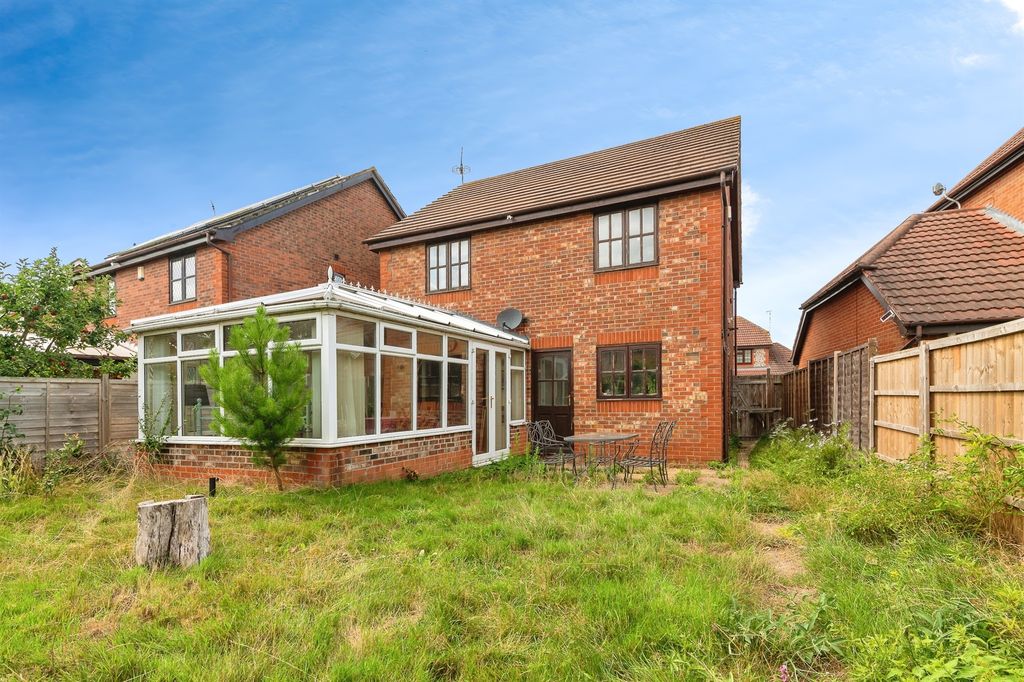 Property photo 2 of 17