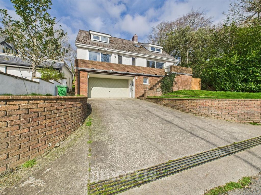 Property photo 1 of 58 Cam03686G0-Pr0264-Still006.Jpg