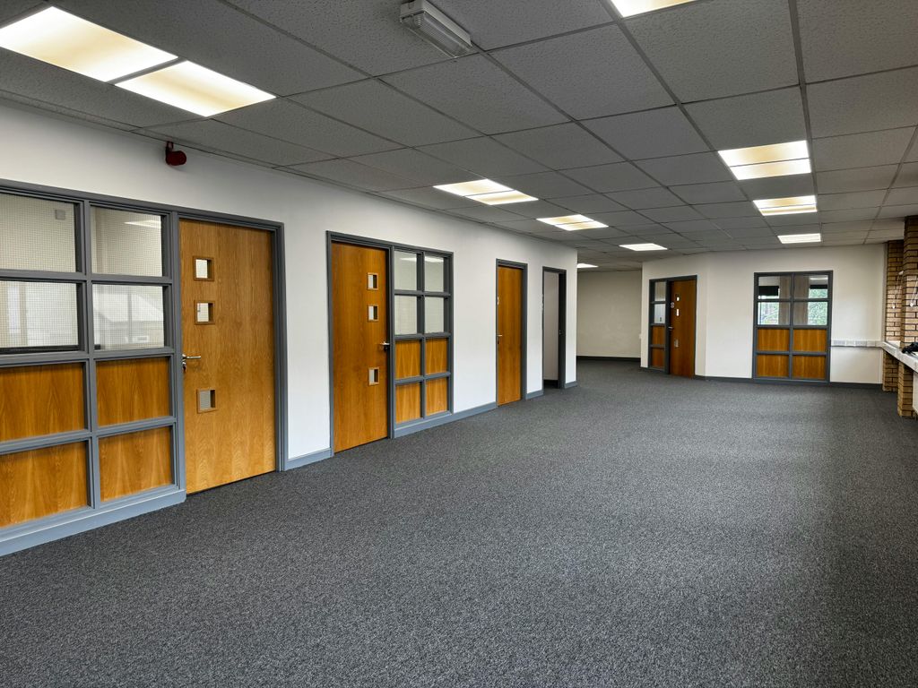 Property photo 3 of 8 Img_8582.Jpg