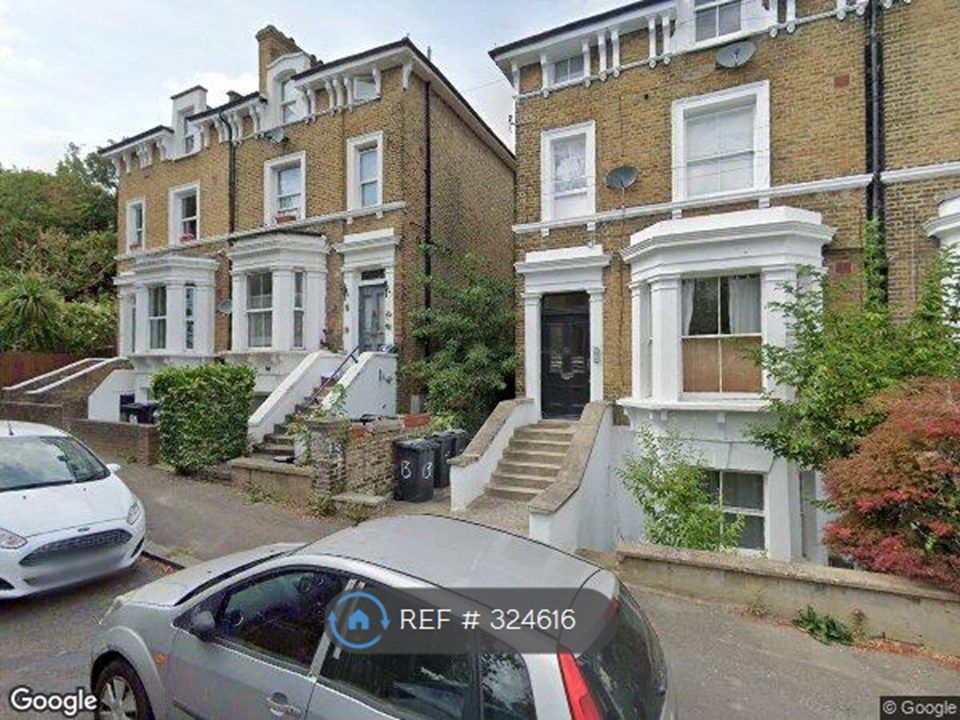 Property photo 1 of 12
