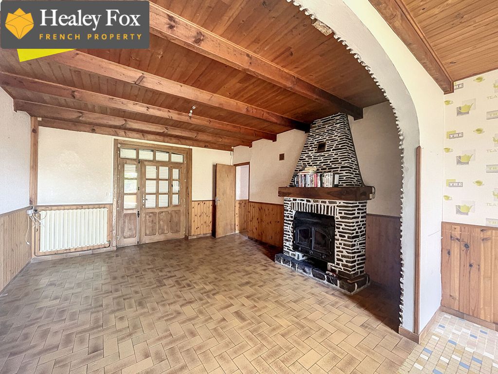 Property photo 3 of 11