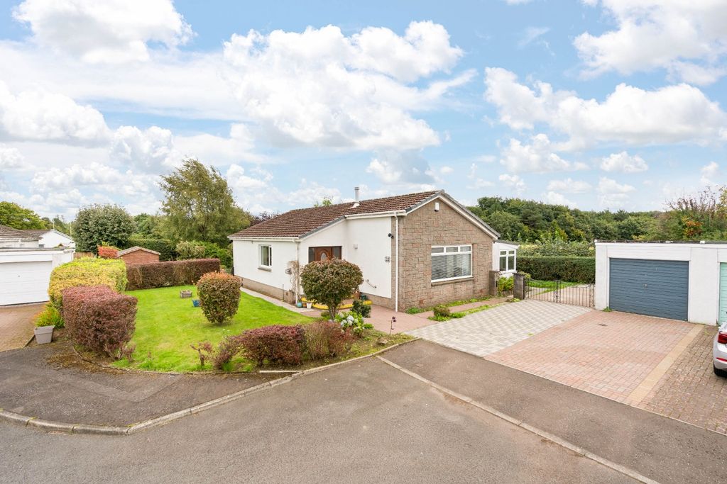 Property photo 1 of 24 5557481