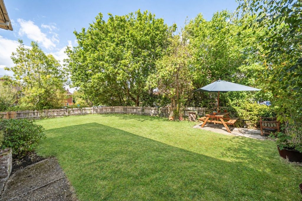 Property photo 3 of 21