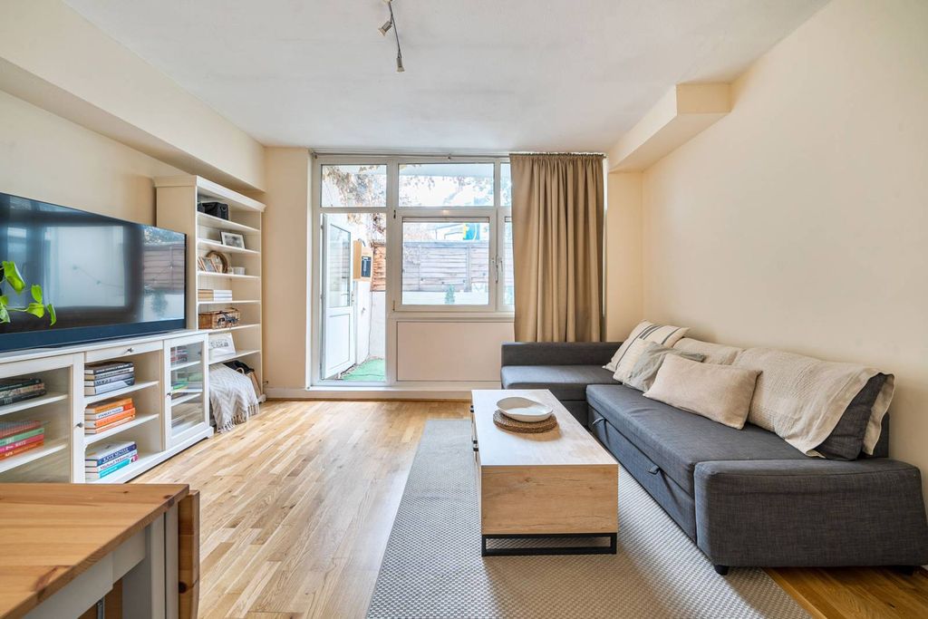 Property photo 1 of 7