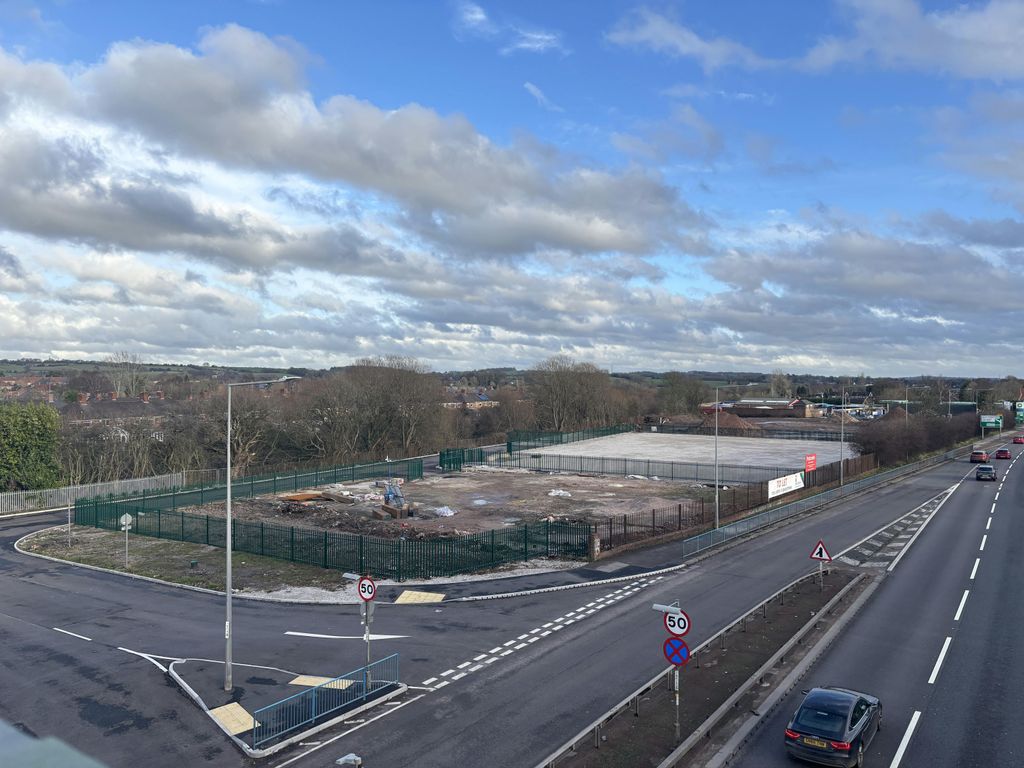 Property photo 2 of 8 Img_5850.Jpg