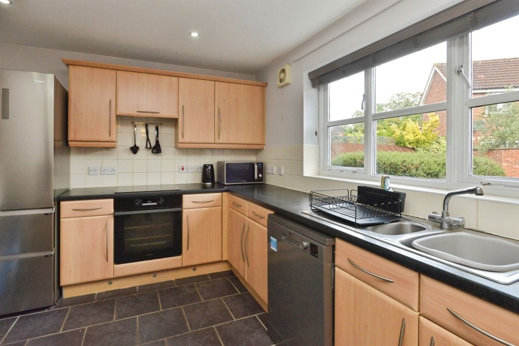 Property photo 2 of 17