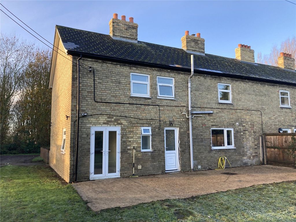 Property photo 2 of 12 Picture No. 28