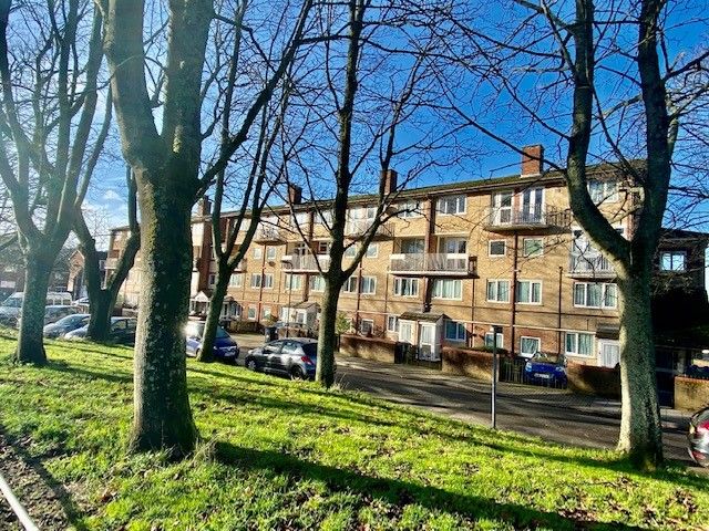 Property photo 1 of 16 Front