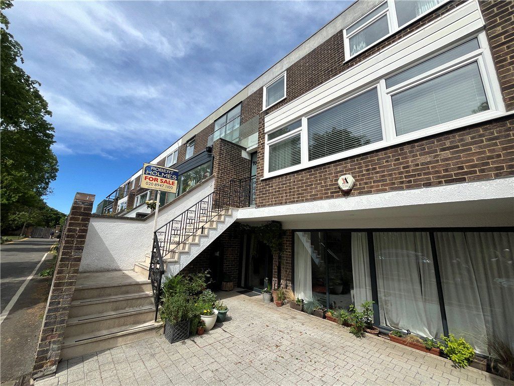 Property photo 2 of 18 Picture No. 68