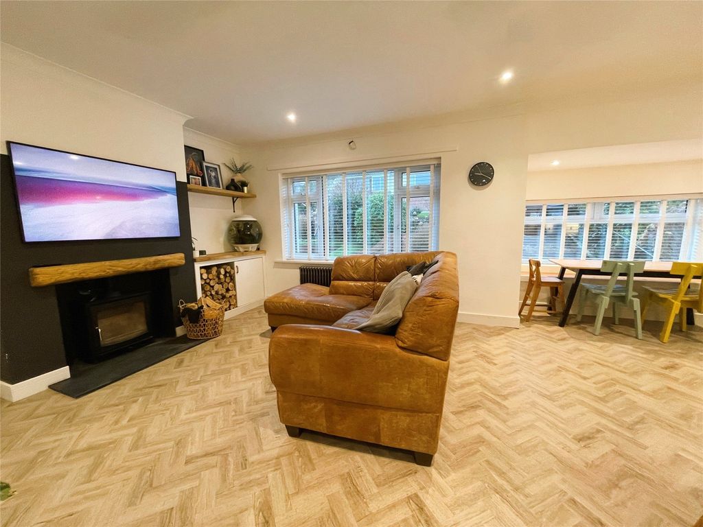 Property photo 3 of 23 3 - Picture No. 45