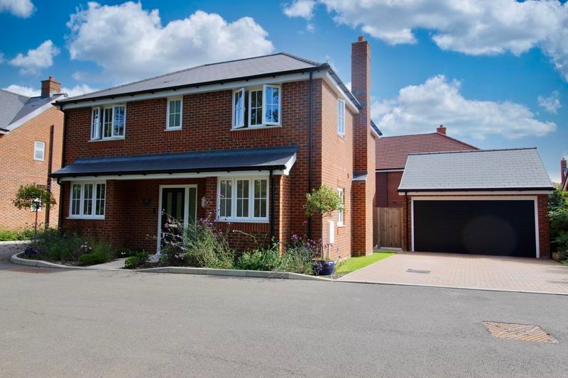Property photo 1 of 18 Front External