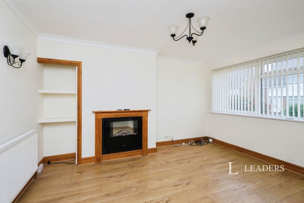 Property photo 2 of 11 Pbox-Img.Jpg