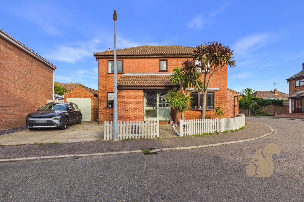 Property photo 1 of 31