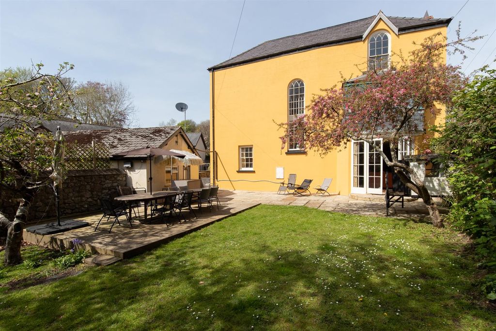 Property photo 1 of 45 Bell Tree House Tenby  -35.Jpg