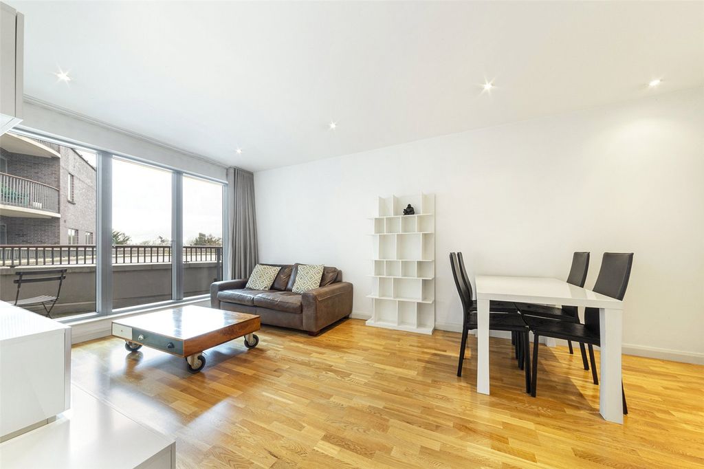 Property photo 2 of 14 Picture No. 02