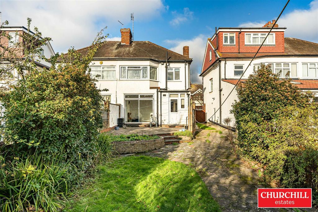 Property photo 2 of 20