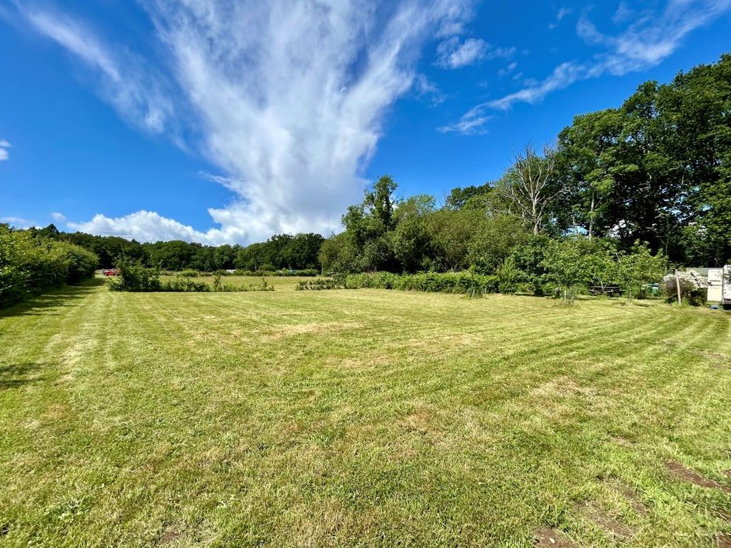 Property photo 2 of 5