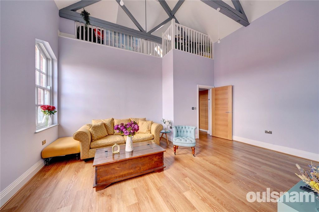 Property photo 3 of 20 Picture No. 04
