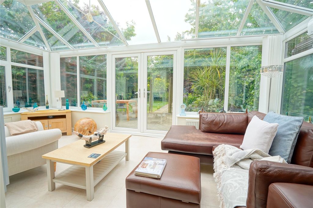 Property photo 3 of 22 Picture No. 08