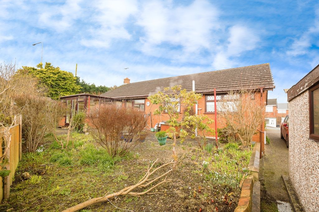 Property photo 2 of 17 Photography