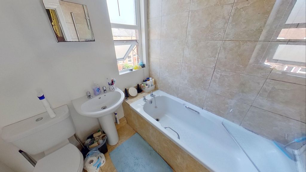 Property photo 3 of 10 Stanmore-Street-02042022091039.Jpg