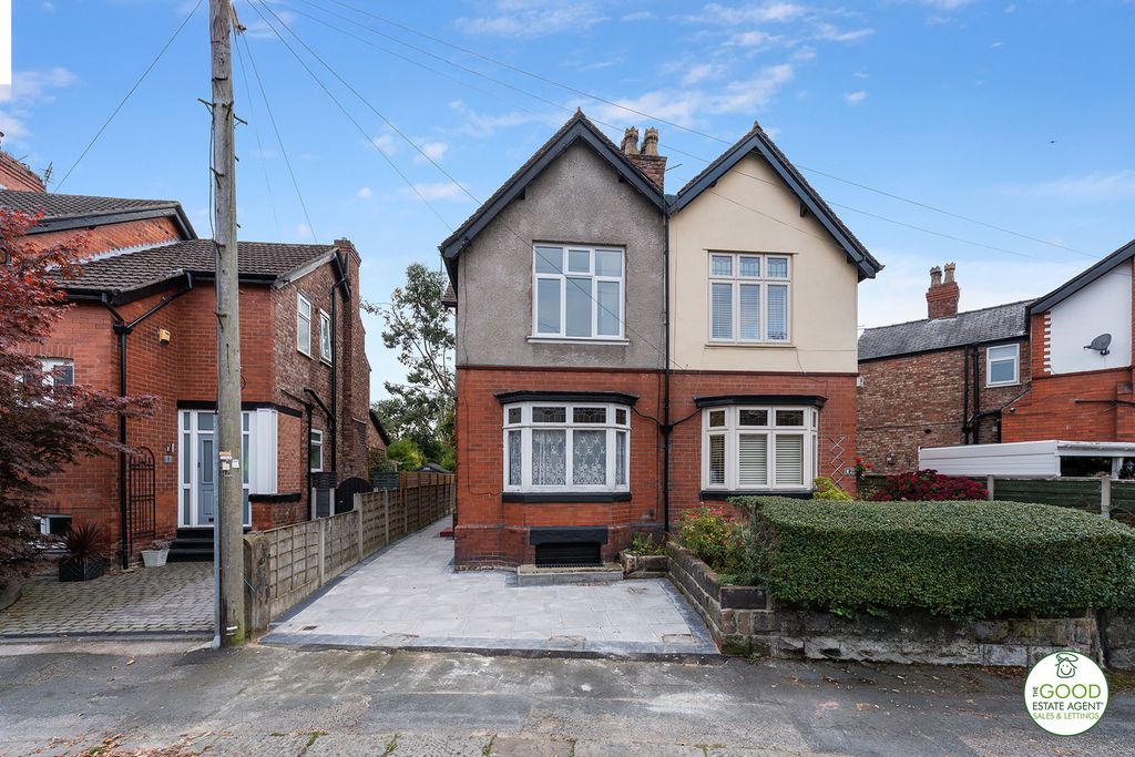 Property photo 2 of 25