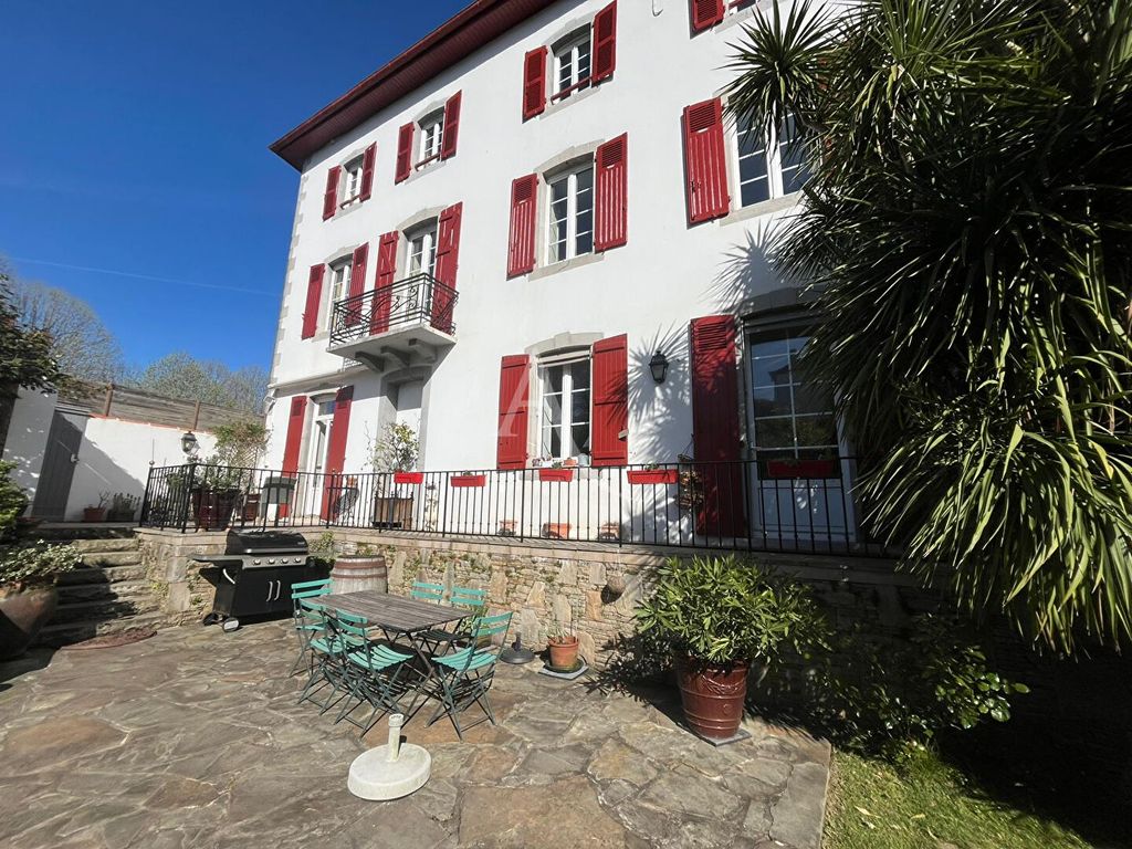 Property photo 3 of 8