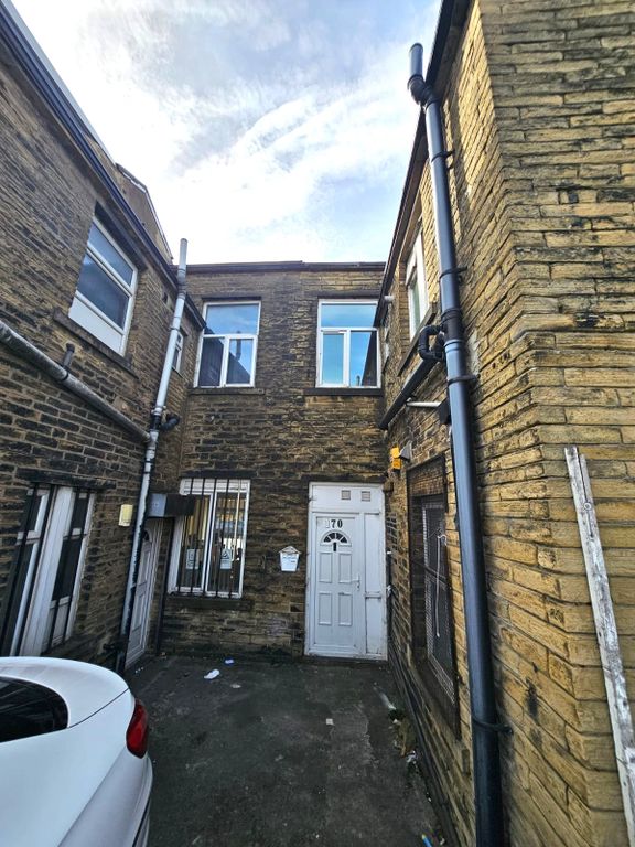 Property photo 2 of 7