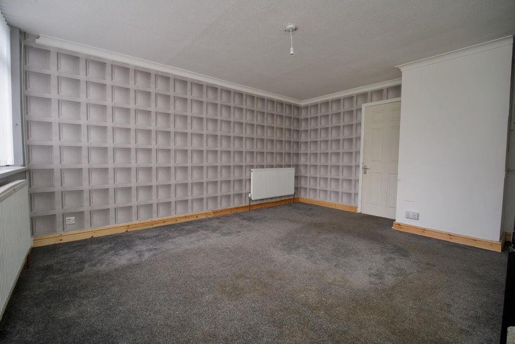 Property photo 3 of 12 Living Room