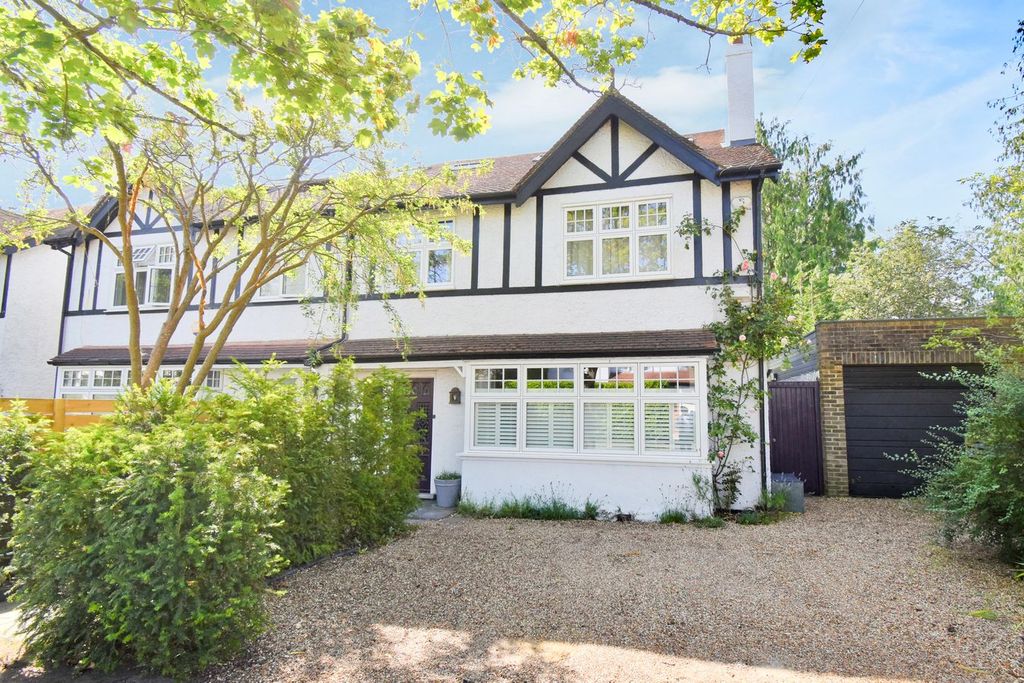 Property photo 1 of 23