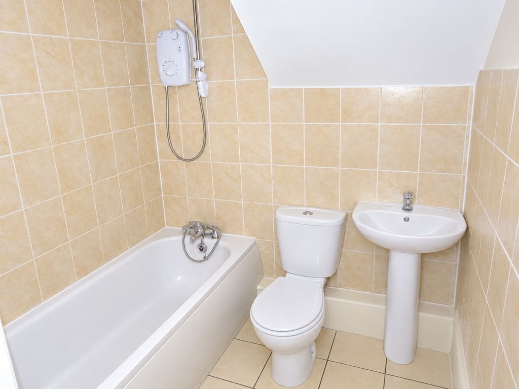 Property photo 3 of 6 Photo 7