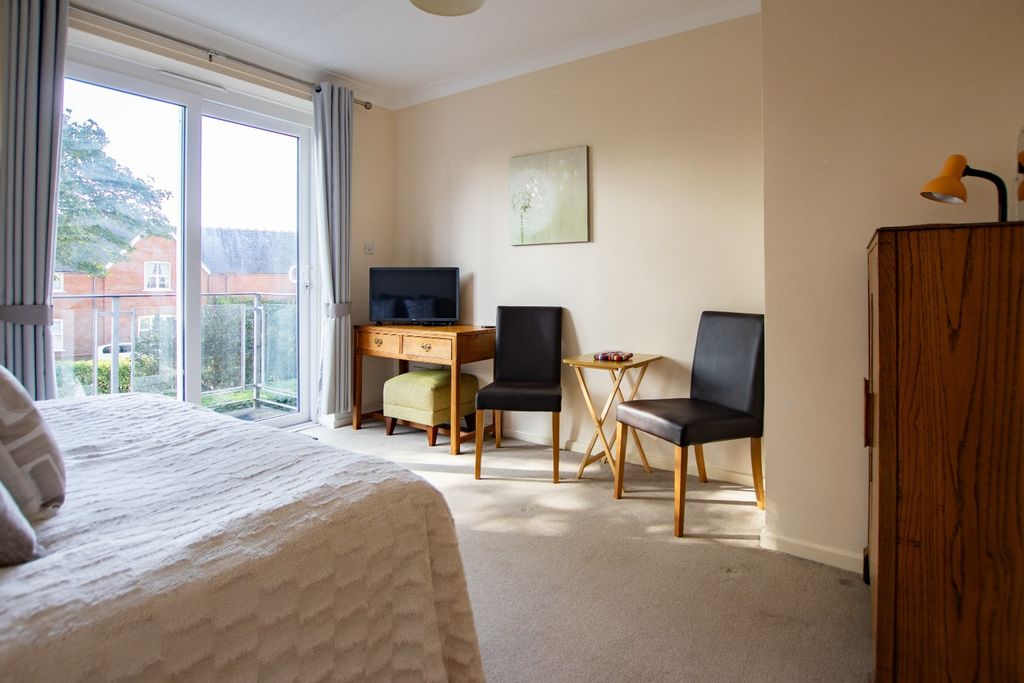 Property photo 2 of 9 4542751