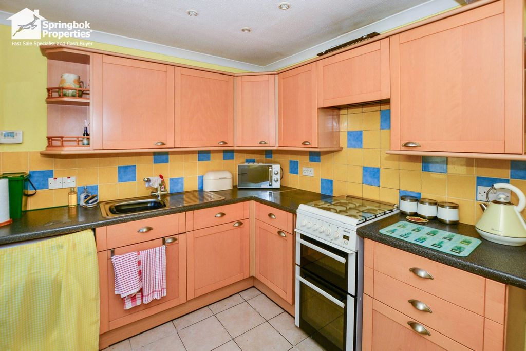 Property photo 3 of 9 Image 3