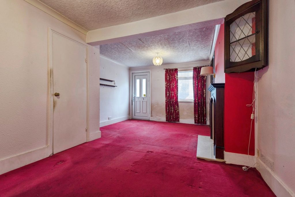 Property photo 3 of 17 Pbox-Img.Jpg