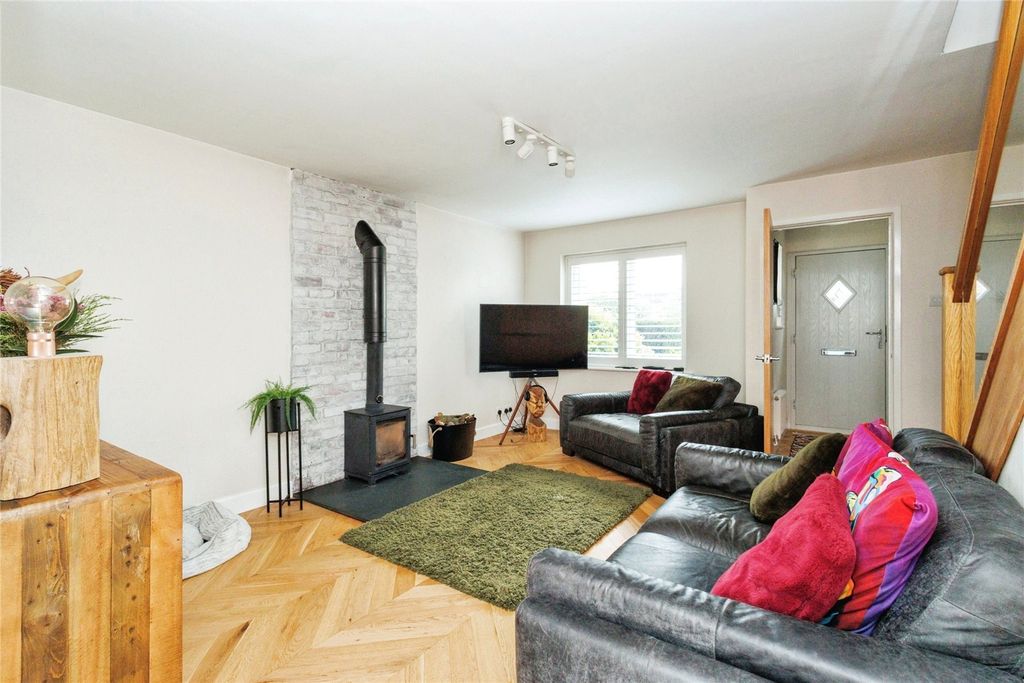 Property photo 3 of 15 Picture No. 05