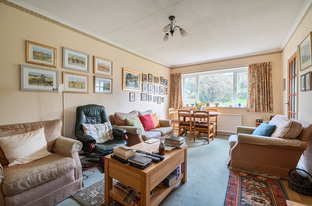 Property photo 3 of 22 1422375-11-69A599...