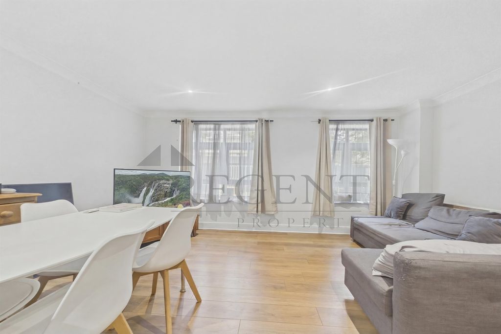 Property photo 1 of 11 (Main)
