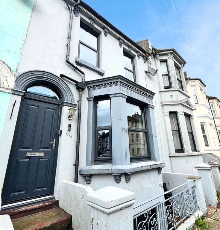 Property photo 1 of 10