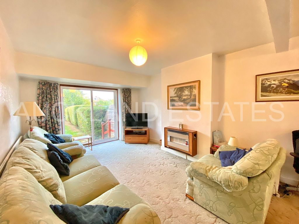 Property photo 3 of 21