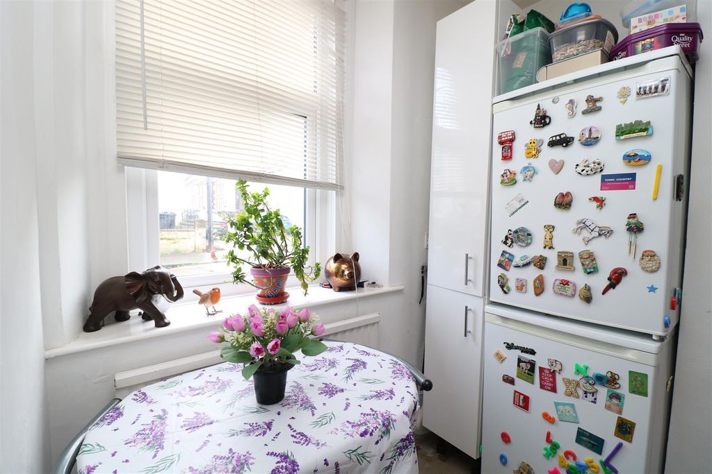 Property photo 3 of 11 Img_7077.Jpg