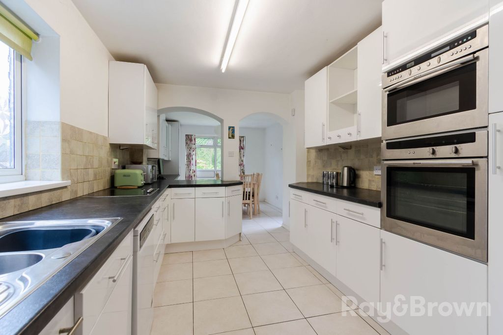 Property photo 3 of 56