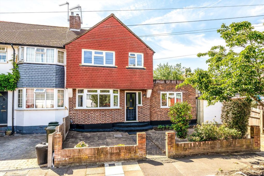 Property photo 1 of 10
