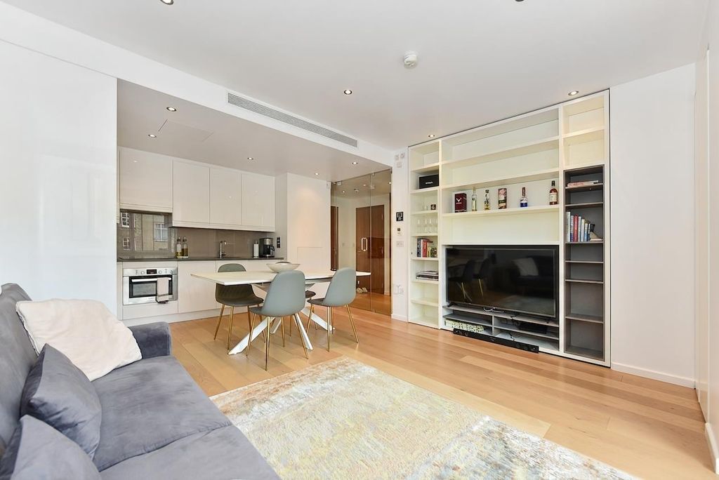 Property photo 1 of 13 1 (2).Png
