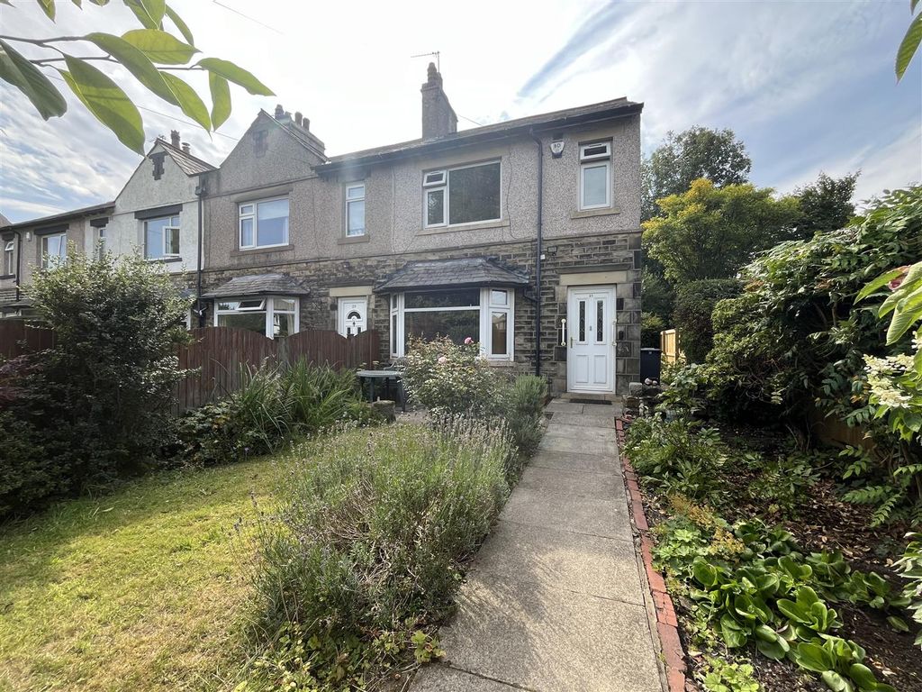 Property photo 1 of 15 External