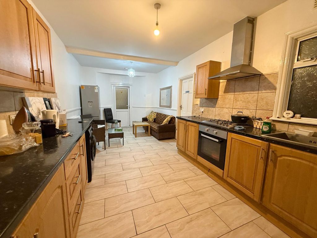 Property photo 2 of 10 Gallery