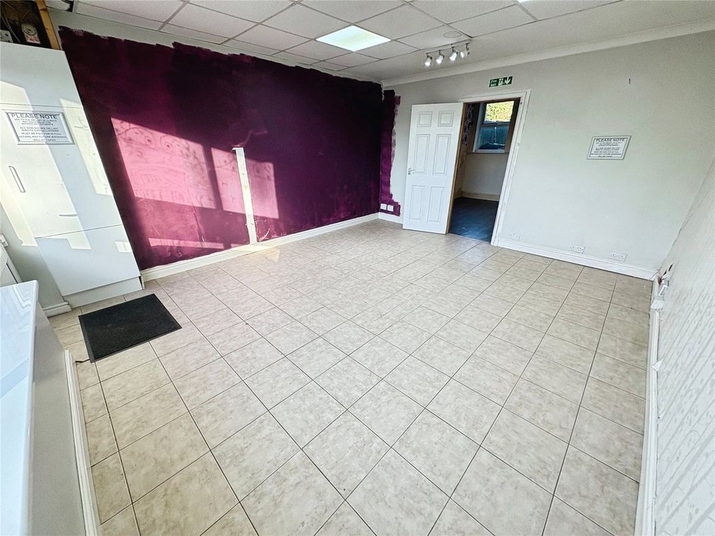 Property photo 3 of 28 Picture No. 56